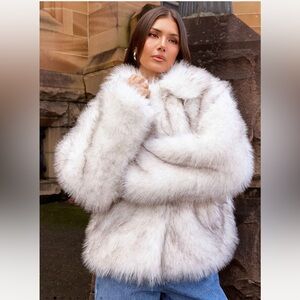 Novera Faux Fur Jacket - White Grey M\L new with tags